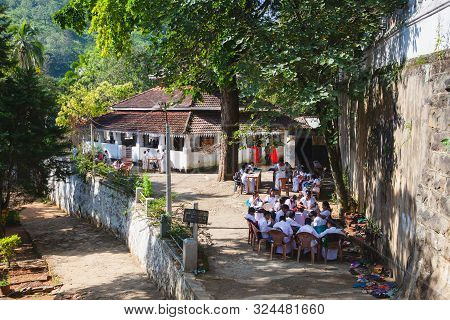 Badulla,sri Lanka - January 27,2019: The School In Dhowa Raja Maha Viharaya Temple, Sri Lanka. The T