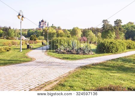 Beautiful Alley In The Spring Park Feofania, Kiev, Ukraine. In The Background St. Panteleimon Cathed