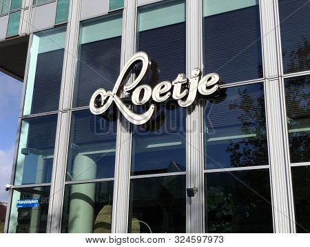 Almere Stad, The Netherland - September 28, 2019: Wall Logo Of Dutch Restaurant Loetje.