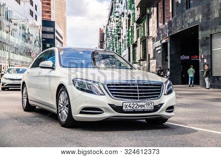 Russia Moscow 2019-06-17 White New Business Mercedes Benz S Class S600 Moving On The Street, Front V