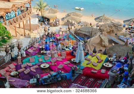 Sharm El Sheikh, Egypt - September 19, 2019: Unidentified People Are Relaxing In Popular Farsha Cafe