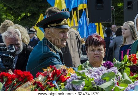 Lutsk , Ukraine, May 9, 2014: Victory Day, People Column