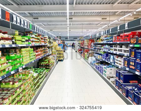 Pomorie, Bulgaria - September 12, 2019: Lidl Stiftung & Co. Kg Is A German Global Discount Supermark