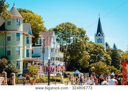 Mackinac Island Mi /usa - July 9th 2016: Tourists On Mackinac Island