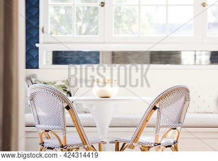 Bright white dinette house decor