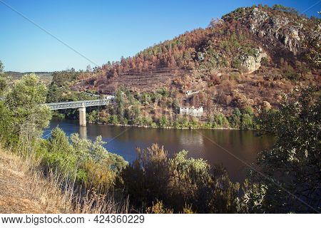 Natural Monument Of The Portas De Rodao