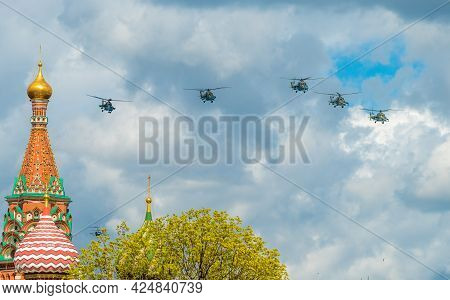 May 7, 2021, Moscow, Russia. Multi-purpose Attack Helicopters Mi-35s And Mi-24 Over Red Square In Mo