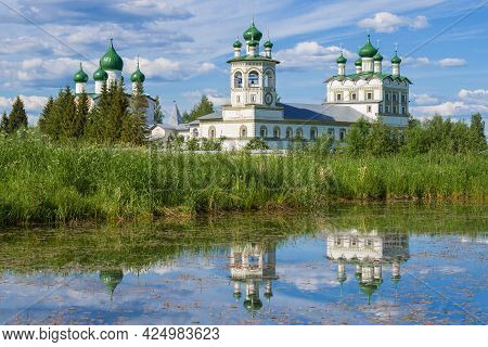 Nikolo-vyazhischsky Monastery With Reflection On A Sunny June Day. Vyazhischi, Novgorod Region. Russ