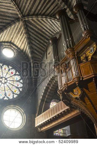 Cathedral Of Embrun, Interior
