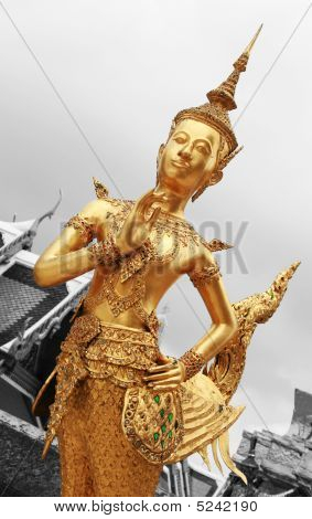 Kinaree dourado (halfwoman - metade ave) Figura