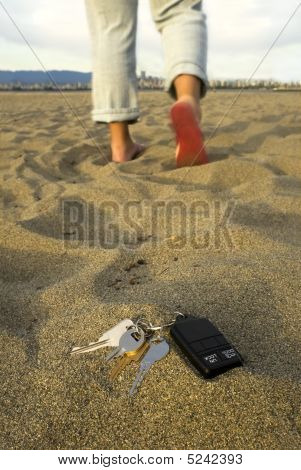 Verloren sleutels op het strand