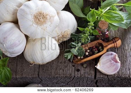 Garlic heads on a wooden table