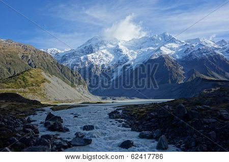 Hooker River