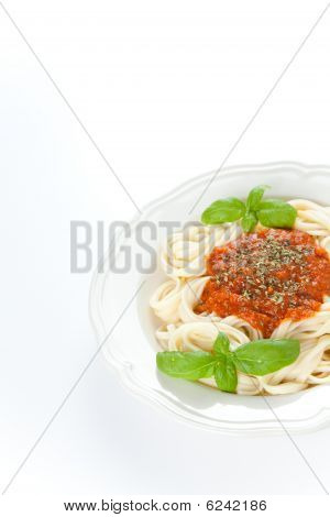 Ev yapımı Bolognese makarna