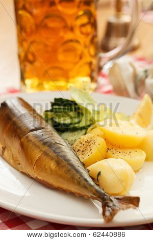 mackerel with potatoes and beer