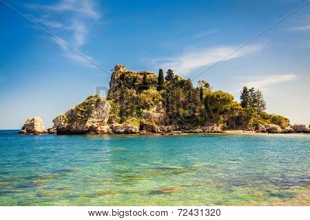 Small Island Isola Bella