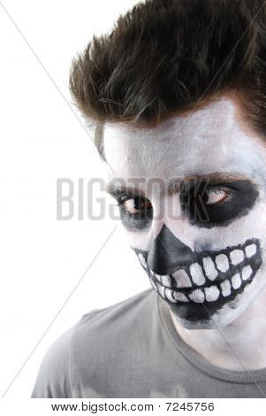 Assustador cara de esqueleto (carnaval, pintura de rosto)