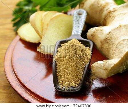 ground and fresh ginger traditional oriental spice