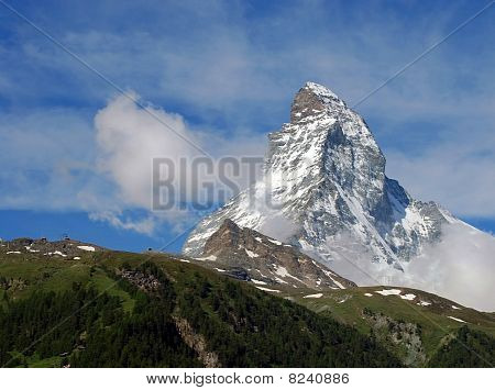 Matterhorn mit Wolken