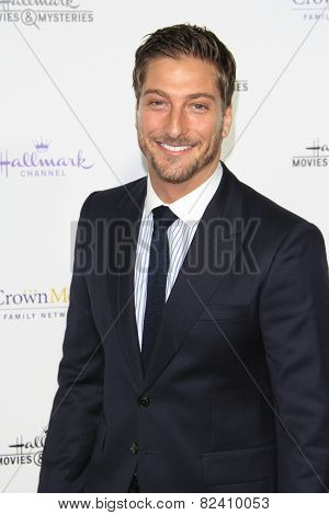 LOS ANGELES - JAN 8: Daniel Lissing at the TCA Winter 2015 Event For Hallmark Channel and Hallmark Movies & Mysteries at Tournament House on January 8, 2015 in Pasadena, CA