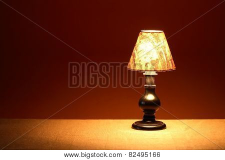 Glowing Table Lamp
