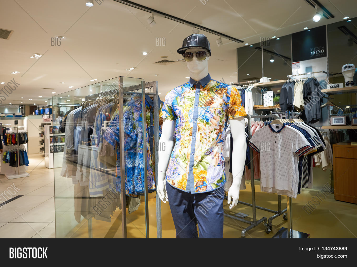 KUALA LUMPUR, MALAYSIA Image & Photo (Free Trial) | Bigstock