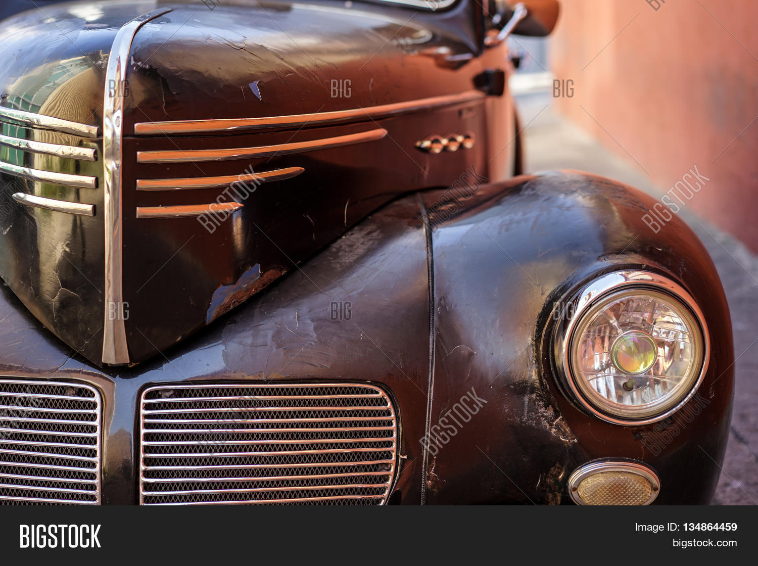 Old Brown American Car Image & Photo (Free Trial) | Bigstock