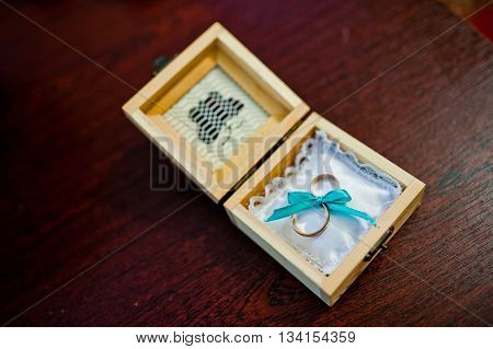 Wooden Decorated Box With Buterfly With Wedding Rings