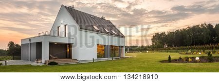 House In The Middle Of Green