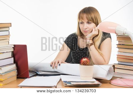 Student With Contempt And Weariness Looking At Laptop Monitor