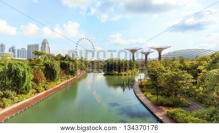 Panorama of Singapore gardens by the Bay