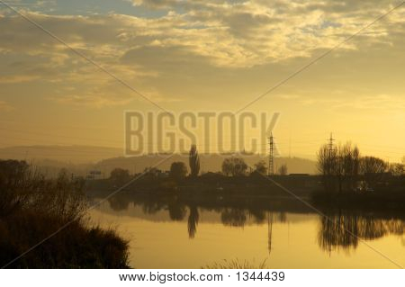  Sunset floden