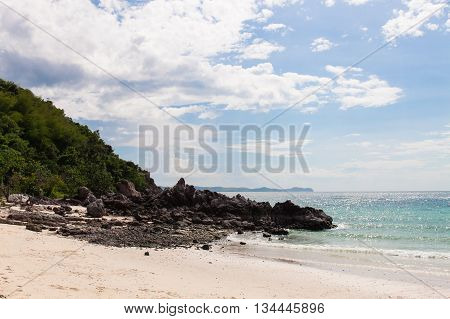 koh larn island in pattaya city at Thailandbeautiful sea with blue sky