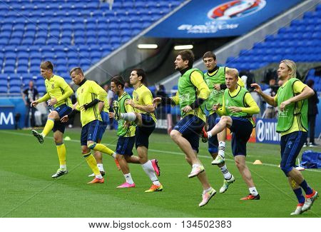 Uefa Euro 2016: Ukraine Pre-match Training In Lyon