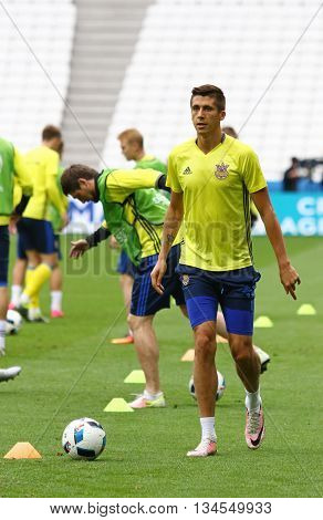 Uefa Euro 2016: Ukraine Pre-match Training In Lyon