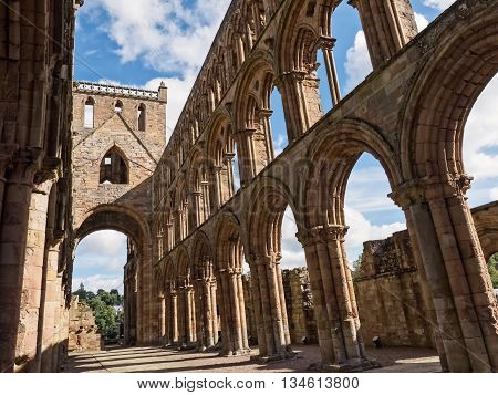The ruins of Jedburgh Abbey in the Scottisch Borders region in Scotland