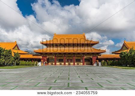 Hacienda Heights, Ca, Usa - March 23, 2018: Hall Of Bodhisattvas At Hsi Lai Buddhist Temple Under Bl