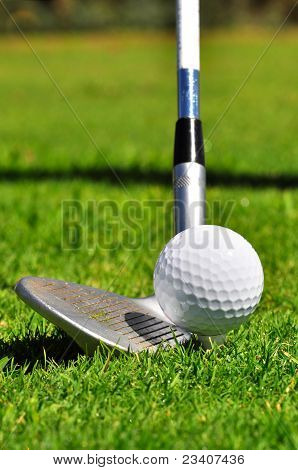 Golfbälle und Treiber