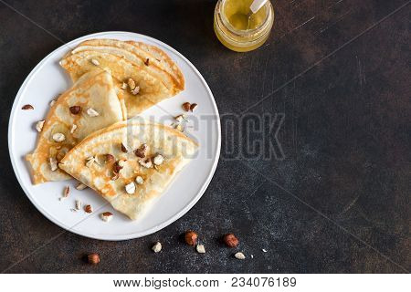 Crepes With Honey And Nuts