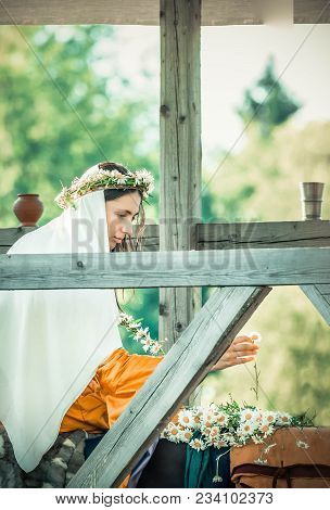 Ritter Weg, Russia, Morozovo, April 2017: Beautiful Girl In The Long Dresses With Veil On The Head W