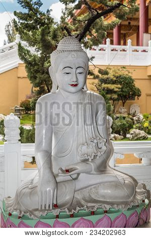 Hacienda Heights, Ca, Usa - March 23, 2018:  White Statue Of The Enlightenment Of The Buddha On Side