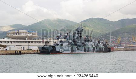 Novorossiysk, Russia, May 10, 2015: Small Rocket Ship On An Air Pillow 