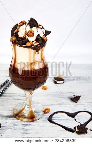 Extreme Milkshake With Chocolate