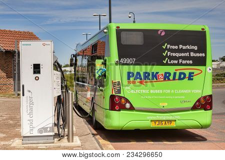 31 May 2017: York, North Yorkshire, England, Uk - Electric Bus Being Re-charged At York Park And Rid