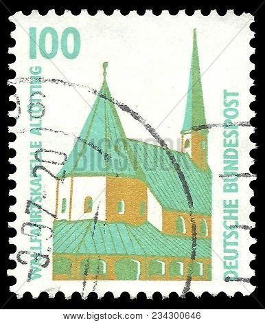Germany - Circa 1996: Stamp Printed By Germany, Edition On Sights, Shows Hermitage Altotting, Circa 