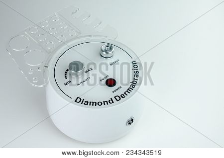 Diamond Micro Dermabrasion Device For Health Care