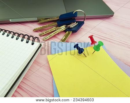 Pushpin Notepad Keys Office Stationery, Writing, Laptop, Pink Wooden, Colored Paper, Keys