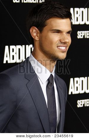 LOS ANGELES - SEPT 15: Taylor Lautner na 