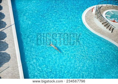 Big Beautiful Outdoor Water Pool