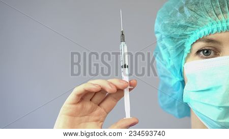Female Anesthetist Holding Syringe With Medicine And Preparing For Surgery, Stock Footage